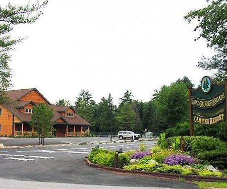 Lake George Escape - Campground Warrensburg Eksteriør bilde